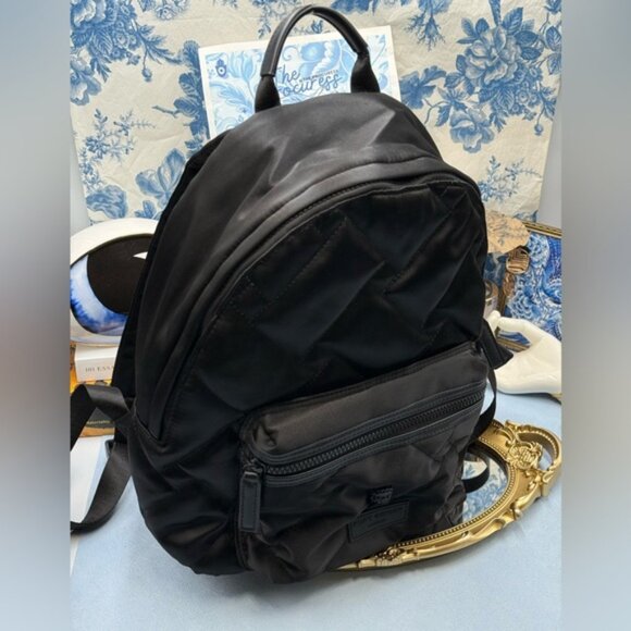 🆕 KURT GEIGER LONDON 🧿 NWOT Recycled Nylon Drench Zip Backpack, Black Nylon - Picture 2 of 16